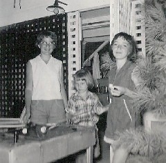 Sandy Haydock; Ann Bennett; Ruth Bennet McDougal Dorrough
